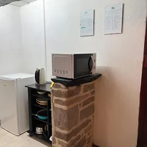 Newly Renovated Studio Hébergement de vacances